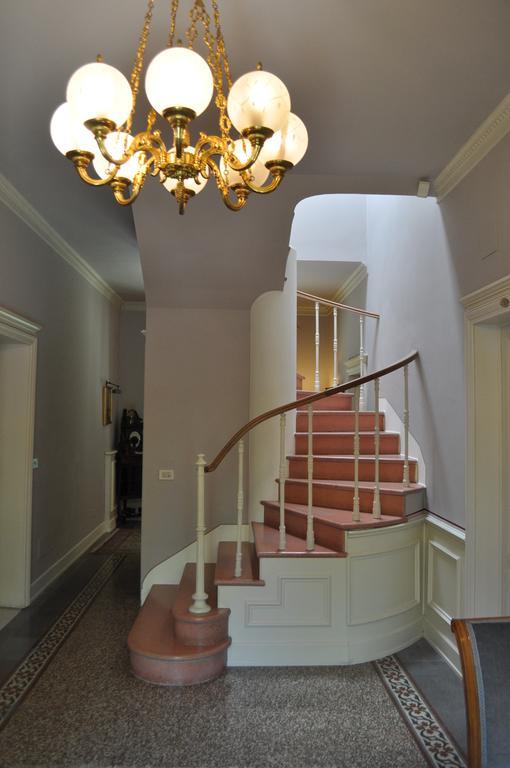 Villa Le Magnolie 蒙特卡蒂尼泰尔梅 外观 照片